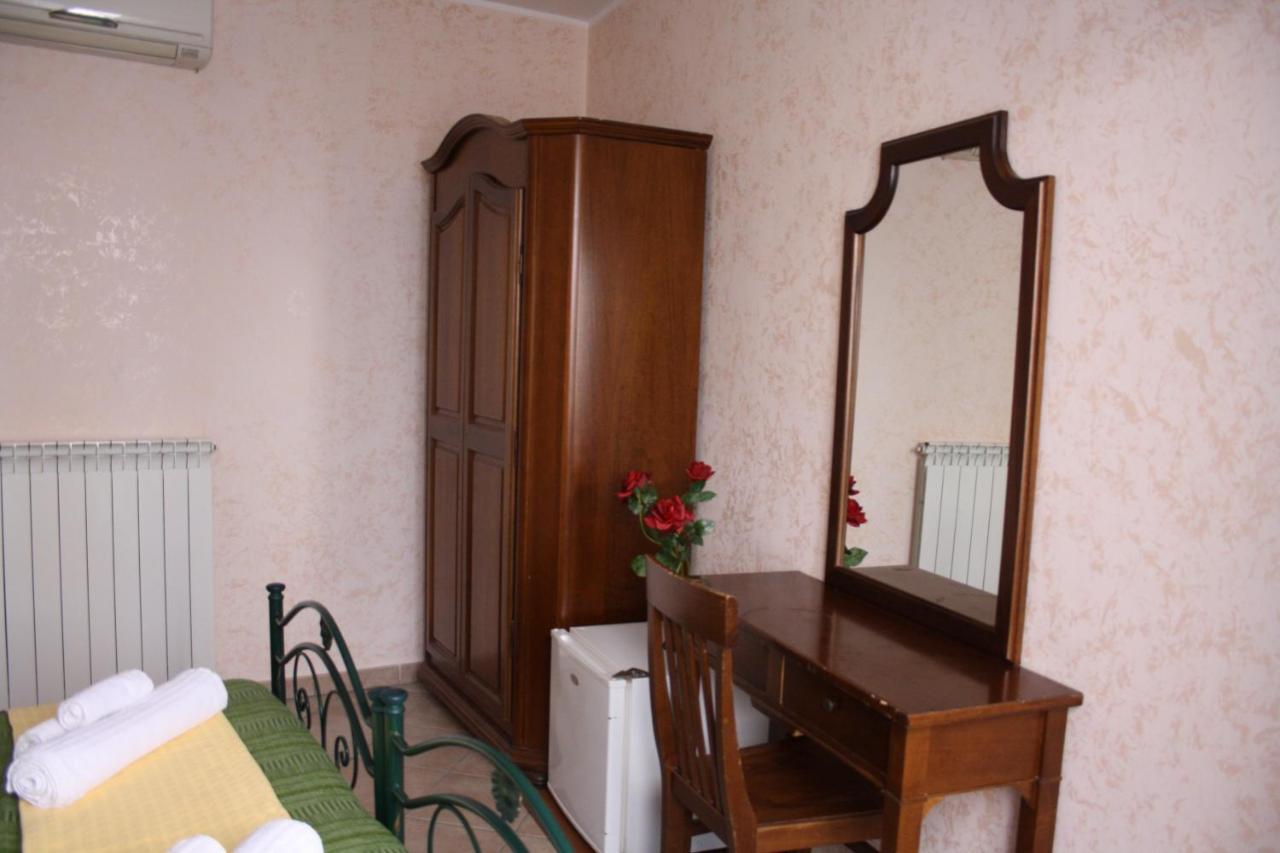 Cityguesthouse Катандзаро Екстериор снимка