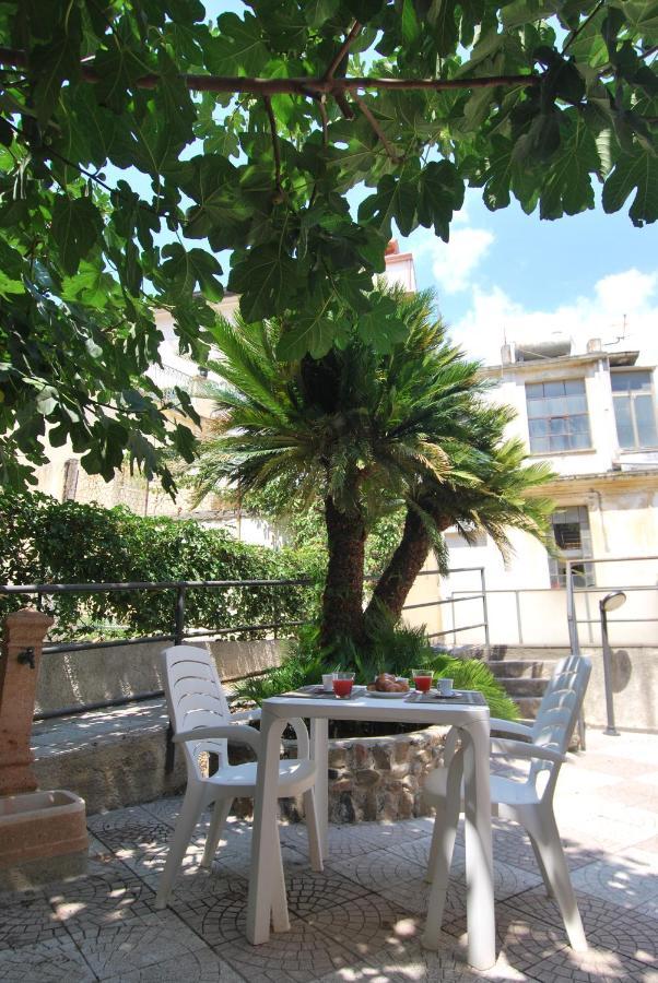 Cityguesthouse Катандзаро Екстериор снимка
