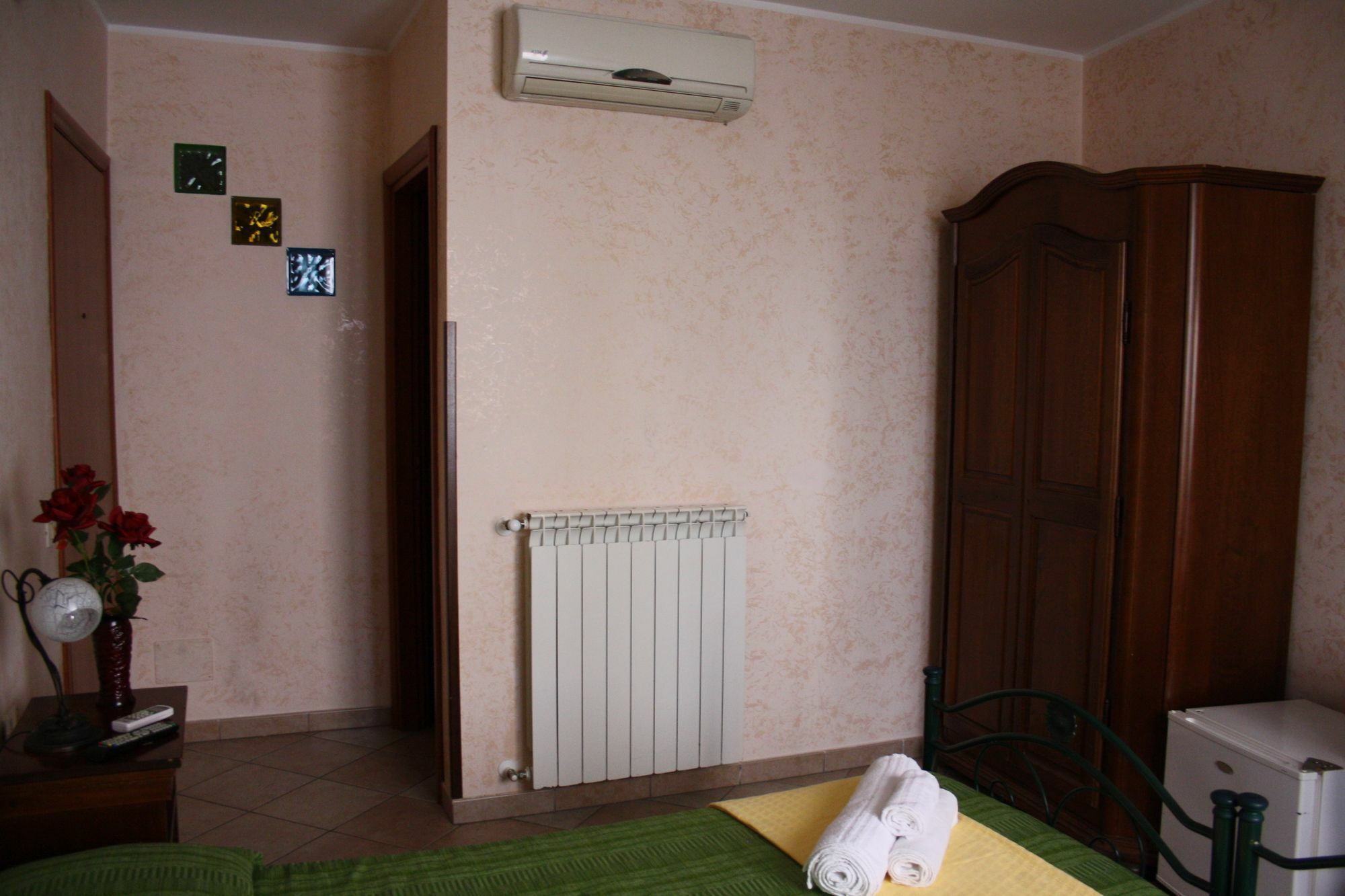 Cityguesthouse Катандзаро Екстериор снимка